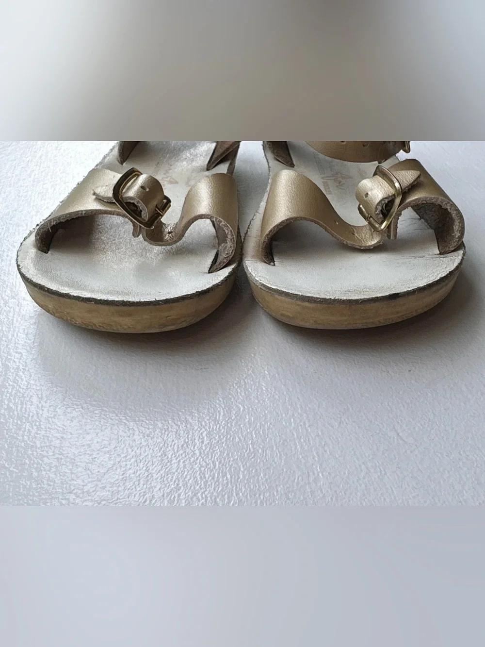 Salt Water Sun-San Surfer Sandal Gold Toddler size 11